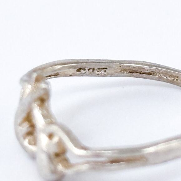 Vintage Sterling Silver 925 Heart Ring Size 2 - Picture 7 of 10